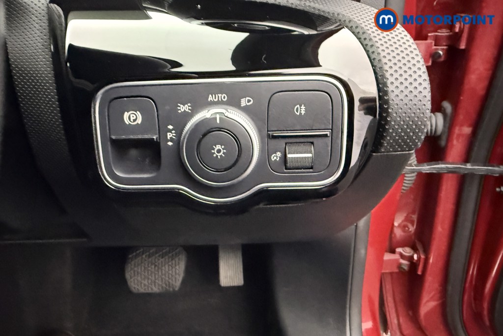 Mercedes-Benz A Class Sport Automatic Petrol Hatchback - Stock Number (1577904) - 14th supplementary image