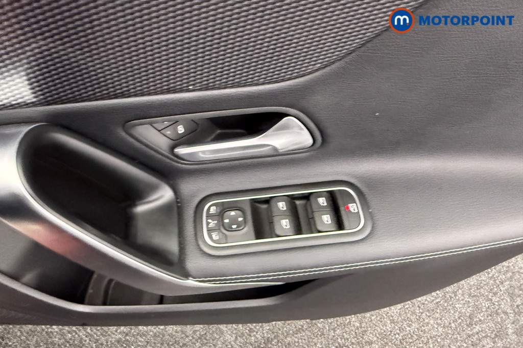 Mercedes-Benz A Class Sport Automatic Petrol Hatchback - Stock Number (1577904) - 16th supplementary image