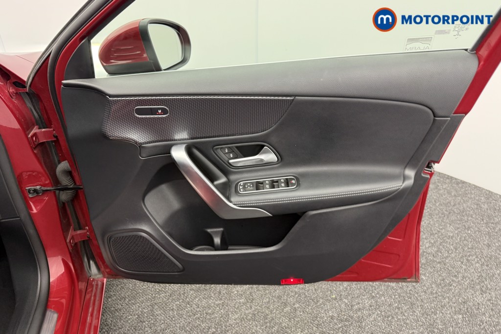 Mercedes-Benz A Class Sport Automatic Petrol Hatchback - Stock Number (1577904) - 17th supplementary image