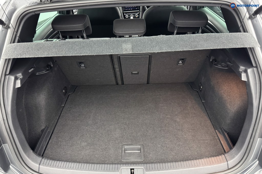 Volkswagen Golf R-Line Edition Automatic Petrol Hatchback - Stock Number (1577938) - 2nd supplementary image