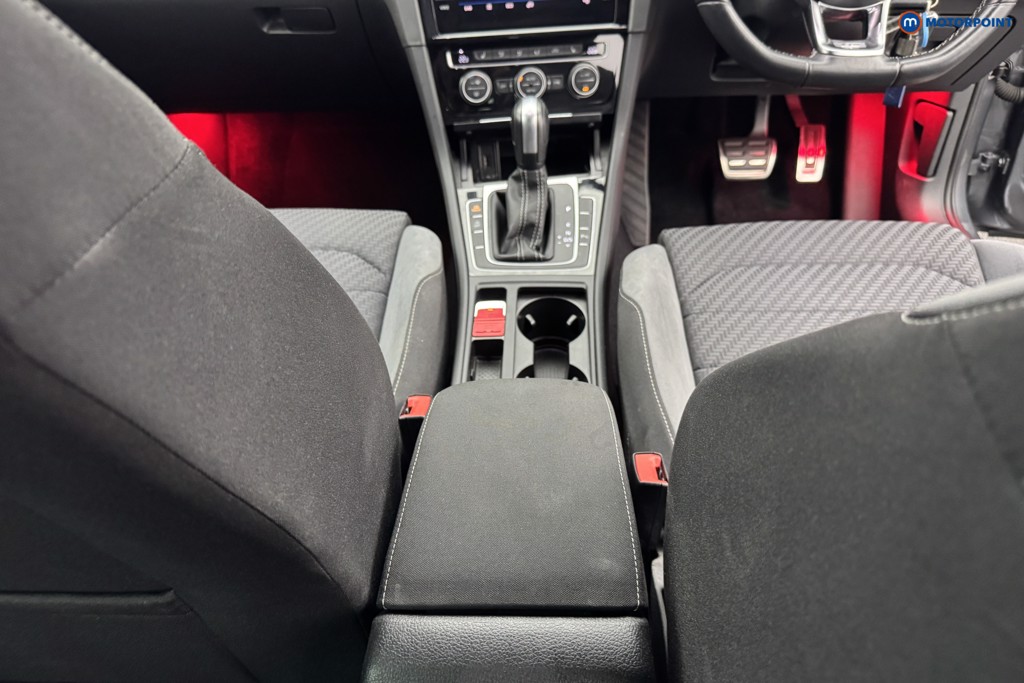 Volkswagen Golf R-Line Edition Automatic Petrol Hatchback - Stock Number (1577938) - 11th supplementary image