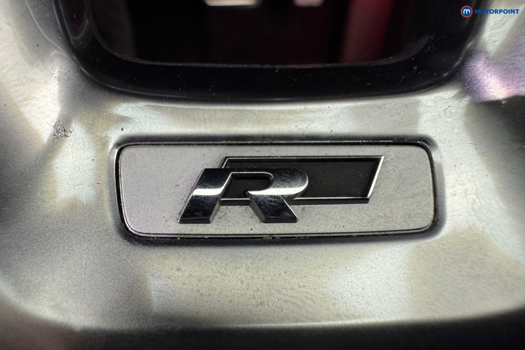 Volkswagen Golf R-Line Edition Automatic Petrol Hatchback - Stock Number (1577938) - 21st supplementary image