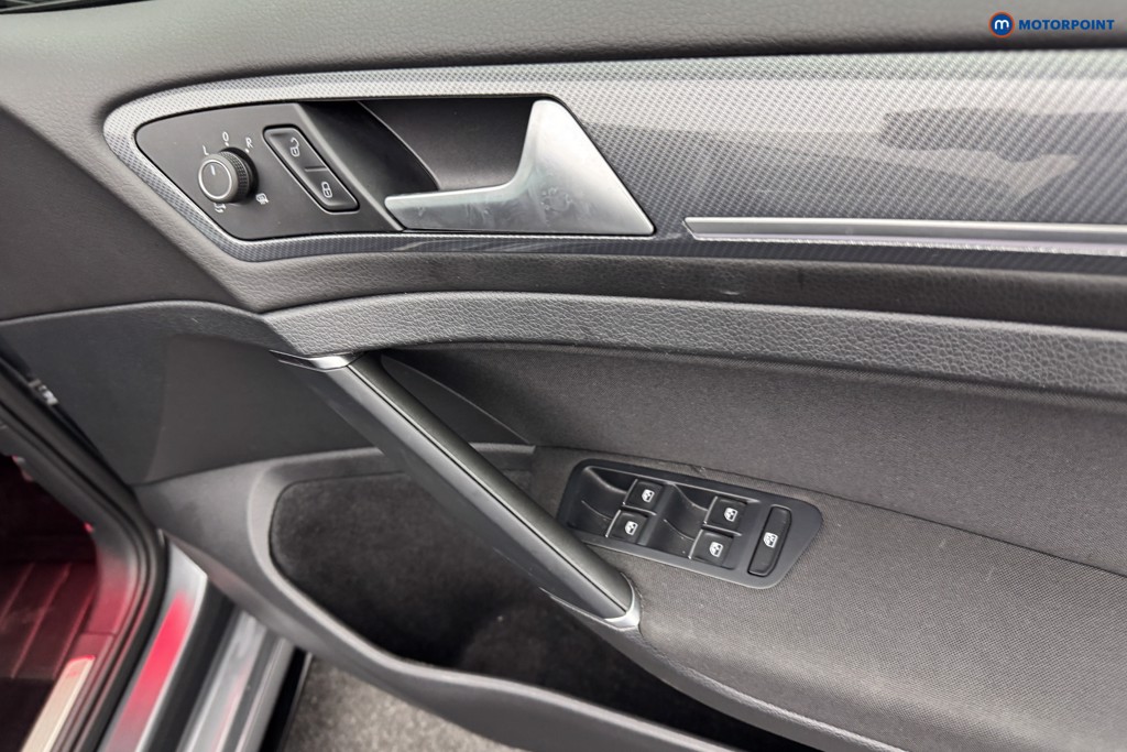 Volkswagen Golf R-Line Edition Automatic Petrol Hatchback - Stock Number (1577938) - 24th supplementary image
