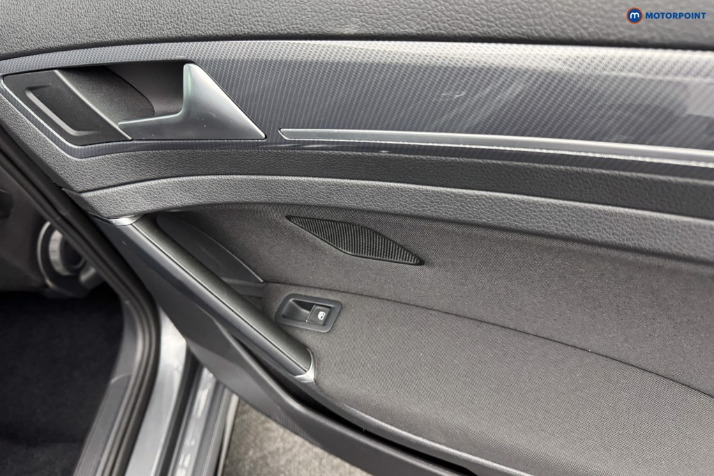 Volkswagen Golf R-Line Edition Automatic Petrol Hatchback - Stock Number (1577938) - 26th supplementary image