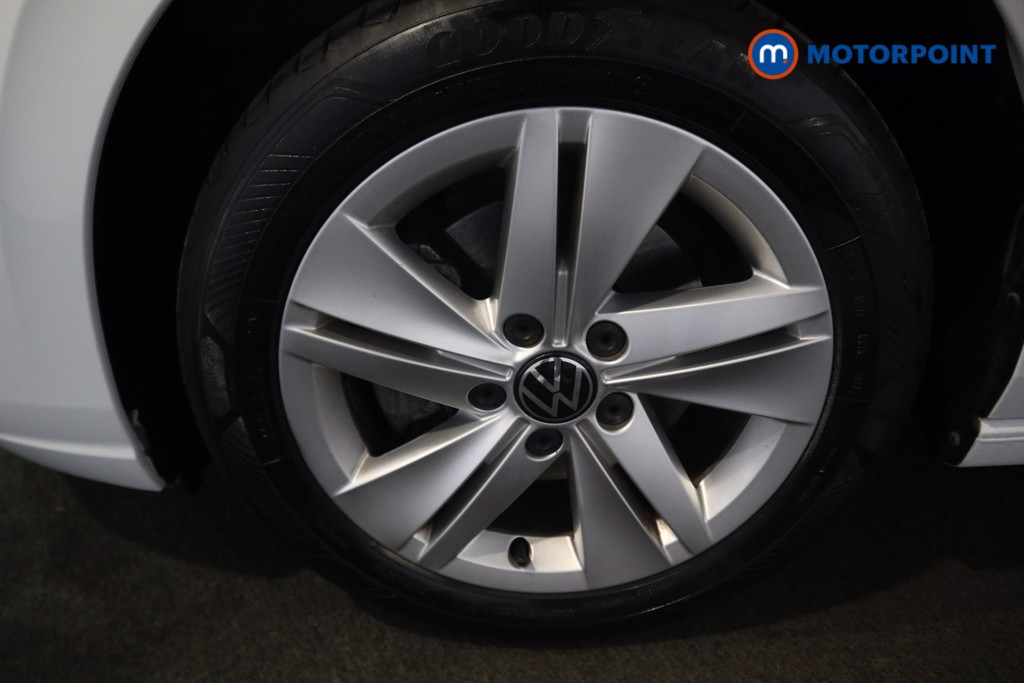 Volkswagen Golf Life Automatic Petrol Hatchback - Stock Number (1577991) - 16th supplementary image