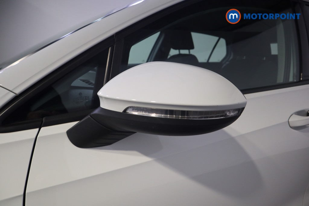Volkswagen Golf Life Automatic Petrol Hatchback - Stock Number (1577991) - 22nd supplementary image
