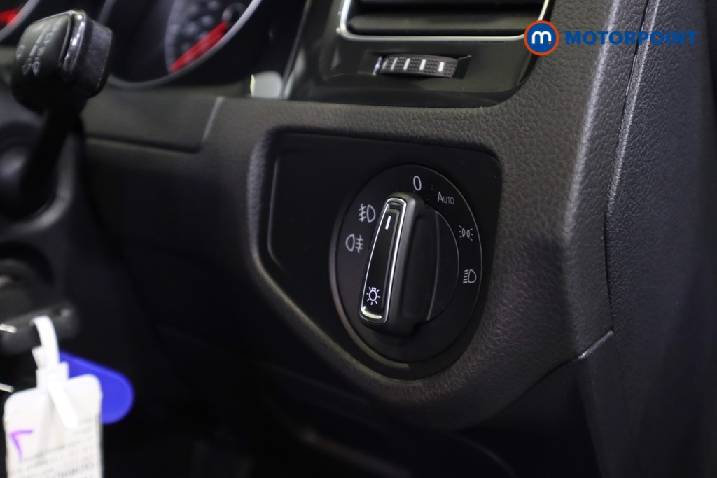 Volkswagen Golf Match Edition Manual Petrol Hatchback - Stock Number (1578028) - 5th supplementary image
