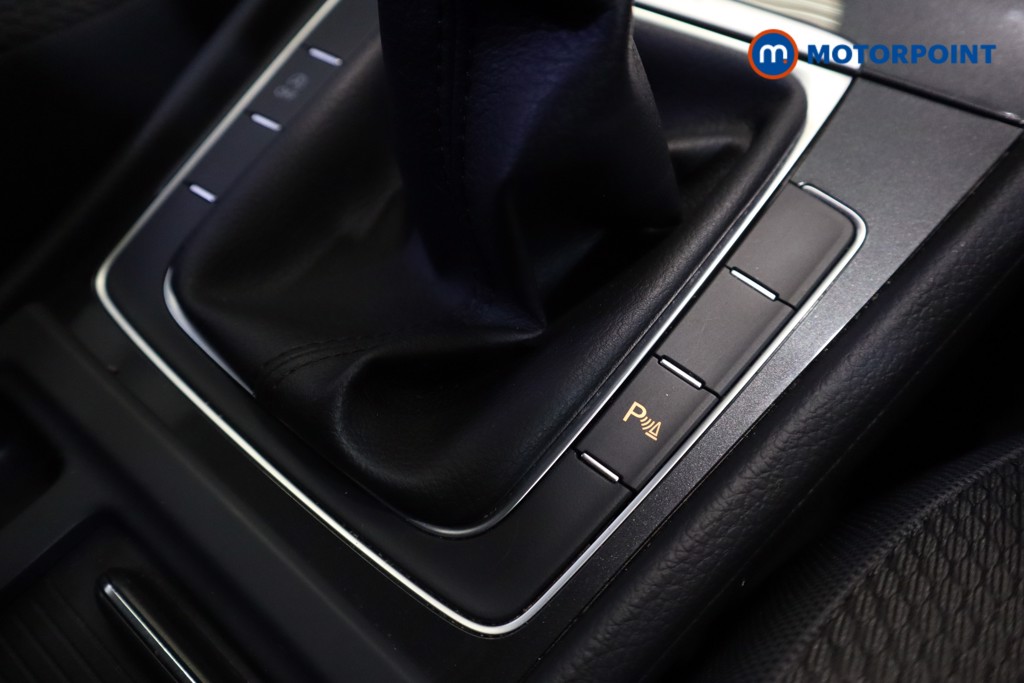 Volkswagen Golf Match Edition Manual Petrol Hatchback - Stock Number (1578028) - 21st supplementary image