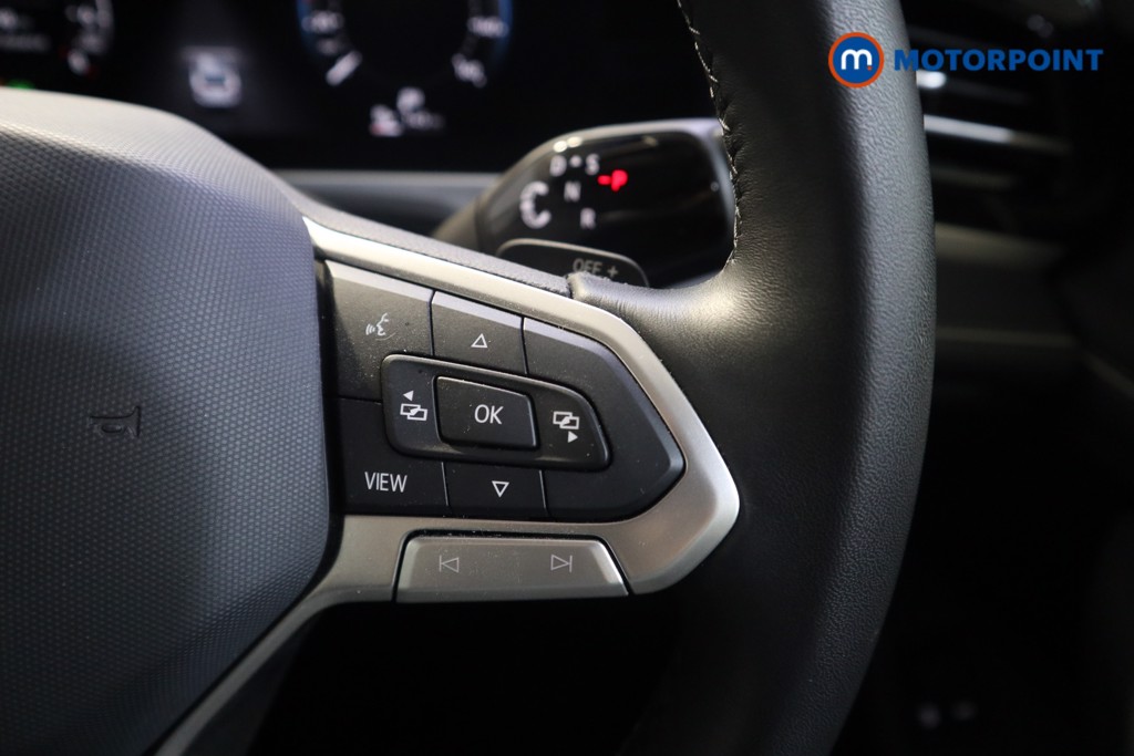 Volkswagen Passat Life Automatic Petrol Plug-In Hybrid Estate - Stock Number (1578092) - 4th supplementary image