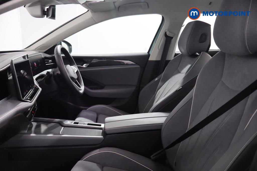 Volkswagen Passat Life Automatic Petrol Plug-In Hybrid Estate - Stock Number (1578103) - 14th supplementary image