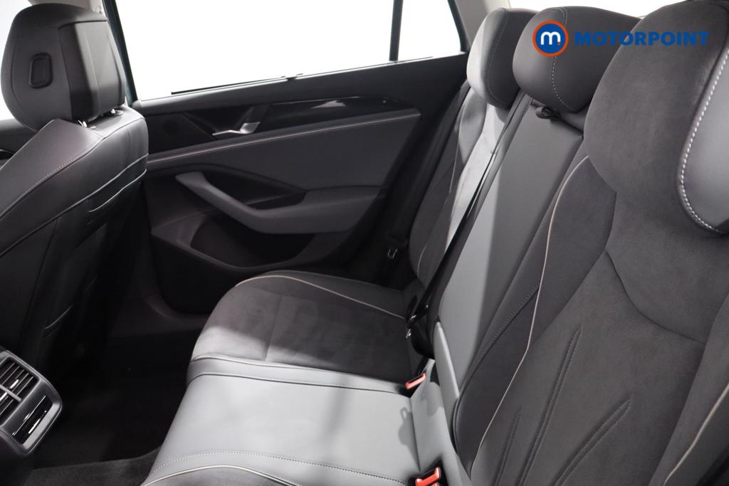 Volkswagen Passat Life Automatic Petrol Plug-In Hybrid Estate - Stock Number (1578103) - 15th supplementary image