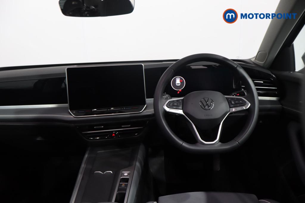 Volkswagen Passat Life Automatic Petrol Plug-In Hybrid Estate - Stock Number (1578103) - 1st supplementary image