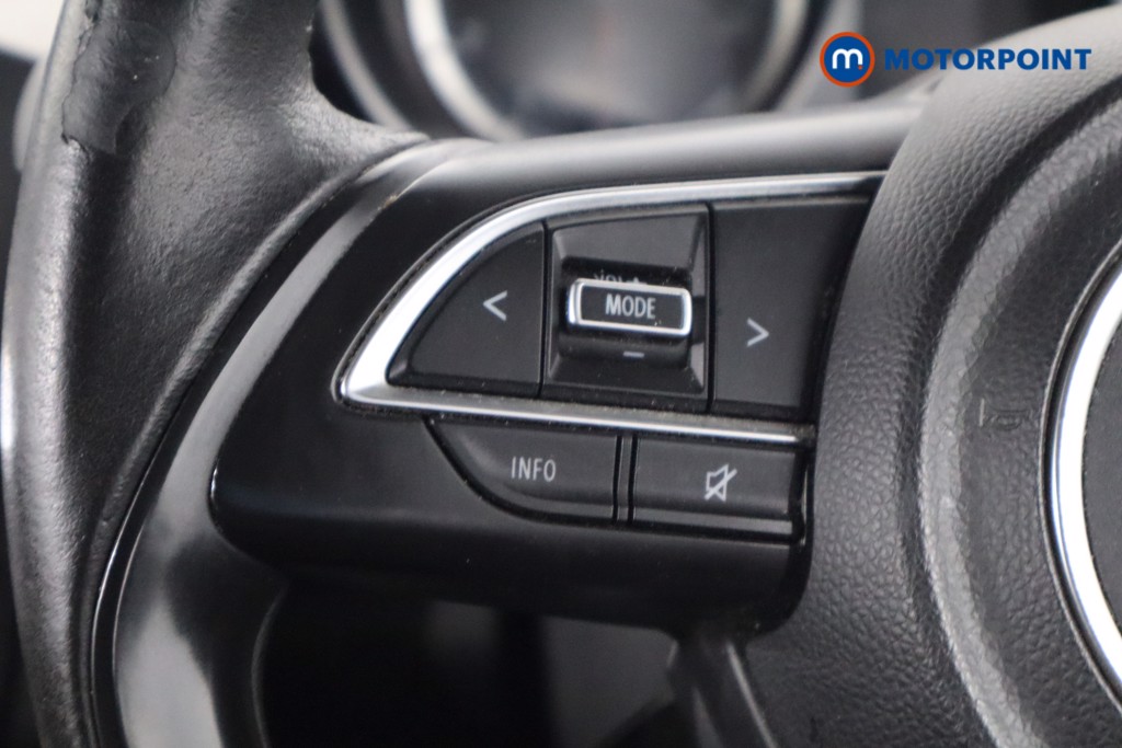 Suzuki Swift Attitude Manual Petrol Hatchback - Stock Number (1578164) - 7th supplementary image