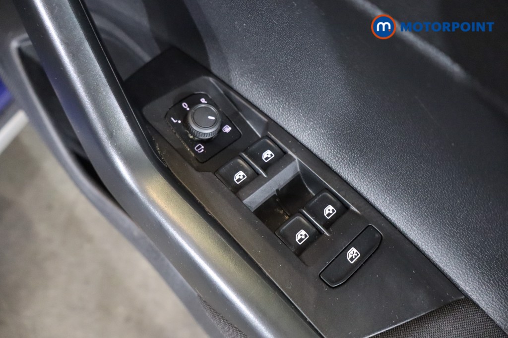 Volkswagen Taigo Life Manual Petrol SUV - Stock Number (1578221) - 17th supplementary image