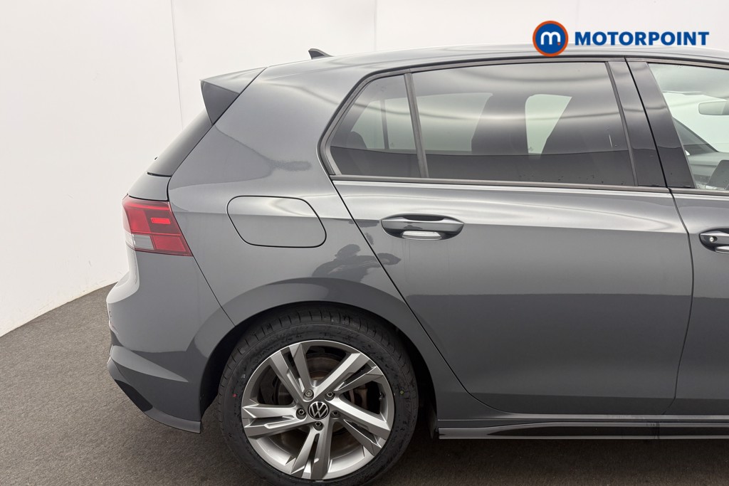 Volkswagen Golf R-Line Automatic Petrol Hatchback - Stock Number (1578278) - 8th supplementary image