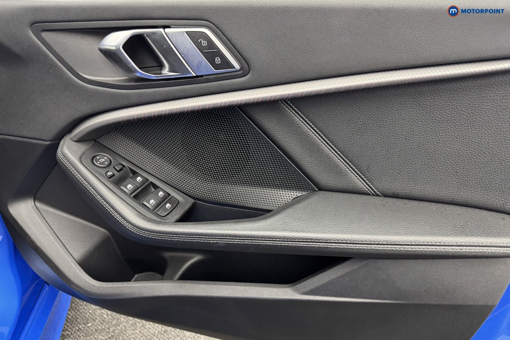 BMW 1 Series M Sport Automatic Diesel Hatchback - Stock Number (1578300) - 25th supplementary image