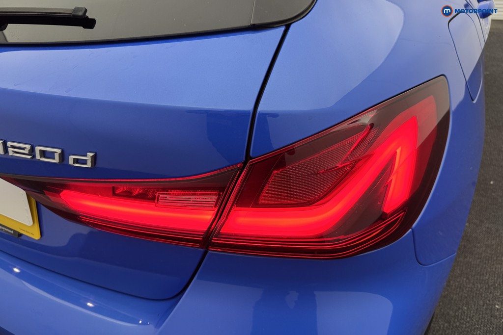 BMW 1 Series M Sport Automatic Diesel Hatchback - Stock Number (1578300) - 33rd supplementary image