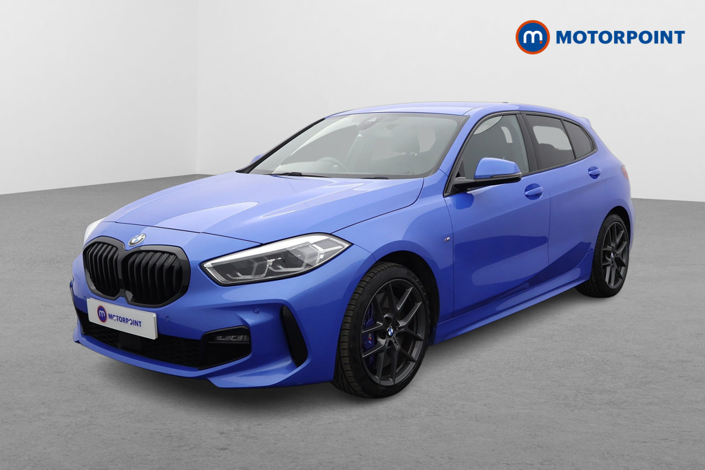 BMW 1 Series M Sport Automatic Diesel Hatchback - Stock Number (1578300) - Passenger side front corner