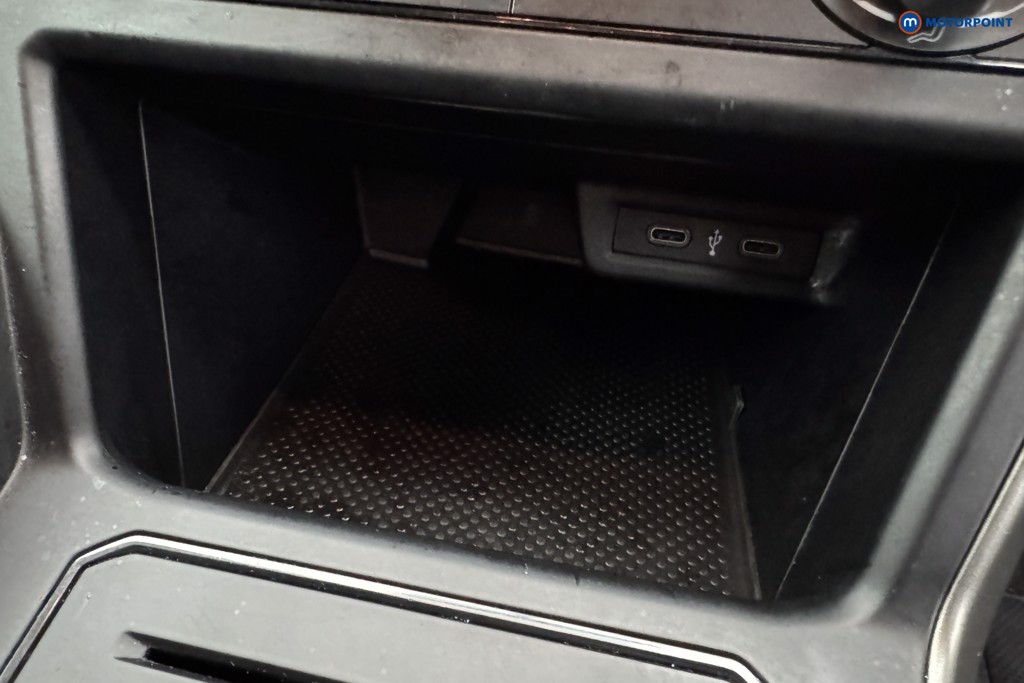 Volkswagen Polo Match Manual Petrol Hatchback - Stock Number (1578490) - 15th supplementary image