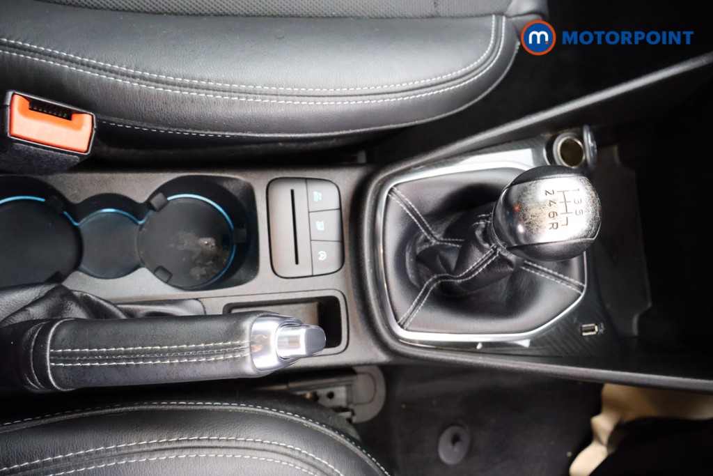 Ford Fiesta St-Line X Manual Petrol Hatchback - Stock Number (1578719) - 6th supplementary image