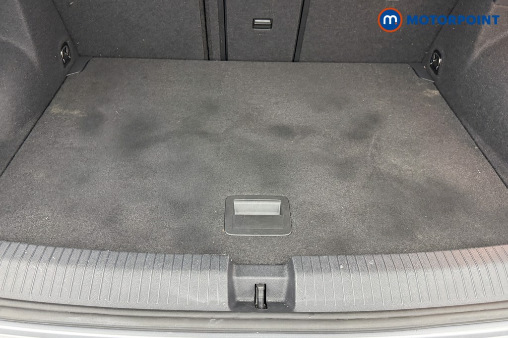 Volkswagen T-Roc R-Line Manual Petrol SUV - Stock Number (1578790) - 22nd supplementary image
