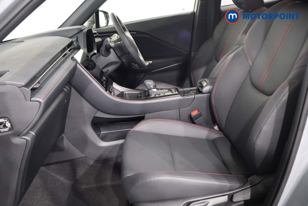 Lexus LBX Premium Automatic Petrol-Electric Hybrid SUV - Stock Number (1578870) - 4th supplementary image