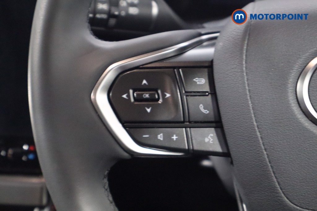 Lexus LBX Premium Automatic Petrol-Electric Hybrid SUV - Stock Number (1578870) - 7th supplementary image