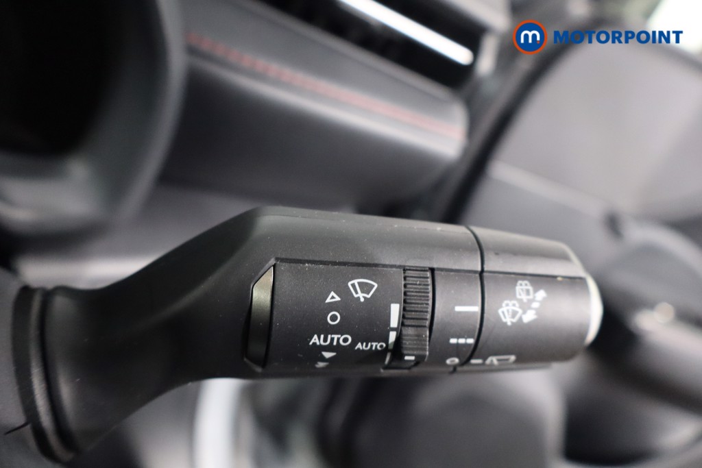 Lexus LBX Premium Automatic Petrol-Electric Hybrid SUV - Stock Number (1578870) - 16th supplementary image