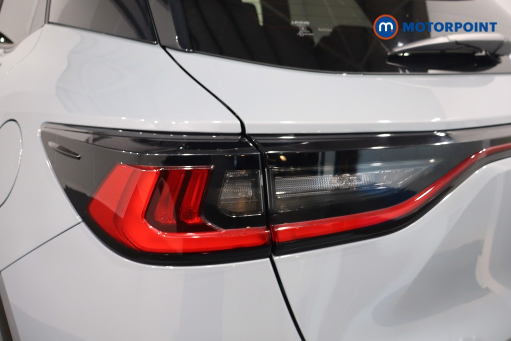 Lexus LBX Premium Automatic Petrol-Electric Hybrid SUV - Stock Number (1578870) - 33rd supplementary image