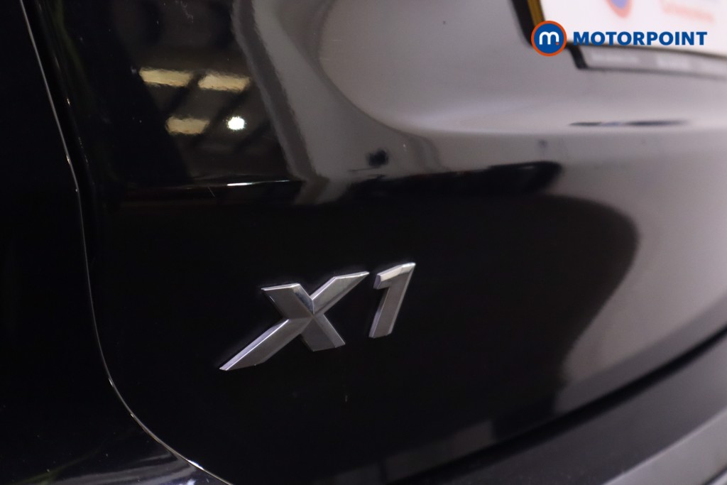 BMW X1 Xline Manual Petrol SUV - Stock Number (1578960) - 40th supplementary image