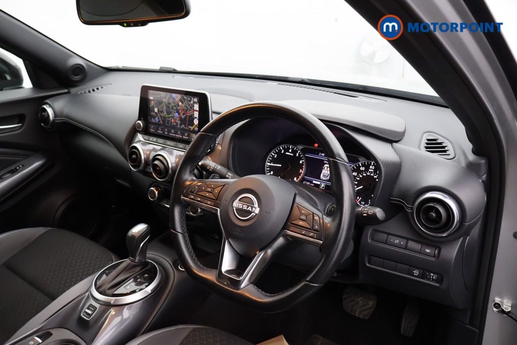 Nissan Juke N-Connecta Automatic Petrol SUV - Stock Number (1579056) - 10th supplementary image