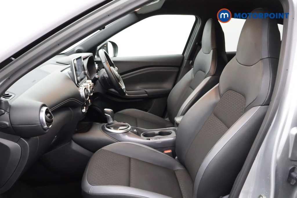 Nissan Juke N-Connecta Automatic Petrol SUV - Stock Number (1579056) - 14th supplementary image