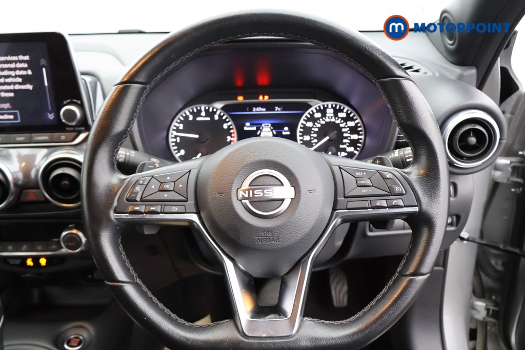 Nissan Juke N-Connecta Automatic Petrol SUV - Stock Number (1579056) - 1st supplementary image