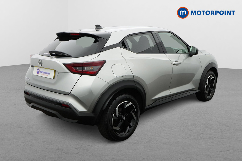 Nissan Juke N-Connecta Automatic Petrol SUV - Stock Number (1579056) - Drivers side rear corner