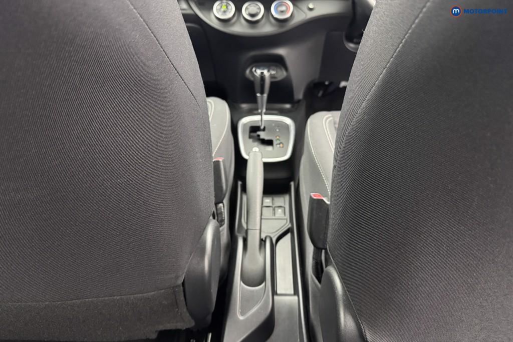 Toyota Yaris Icon Tech Automatic Petrol Hatchback - Stock Number (1579260) - 11th supplementary image