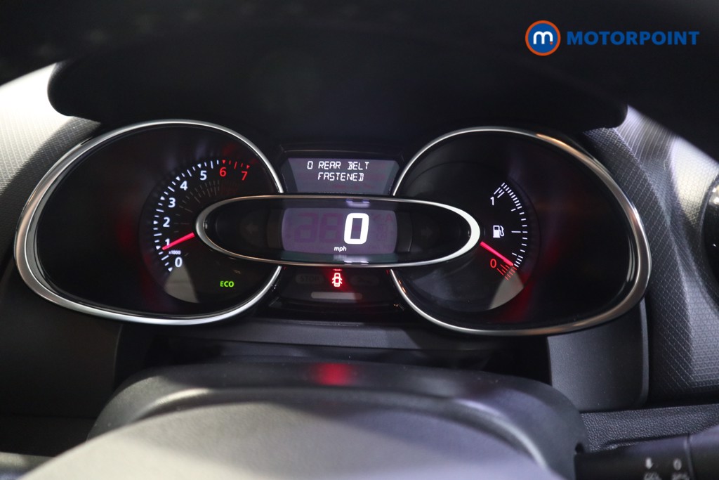 Renault Clio Iconic Manual Petrol Hatchback - Stock Number (1579301) - 5th supplementary image