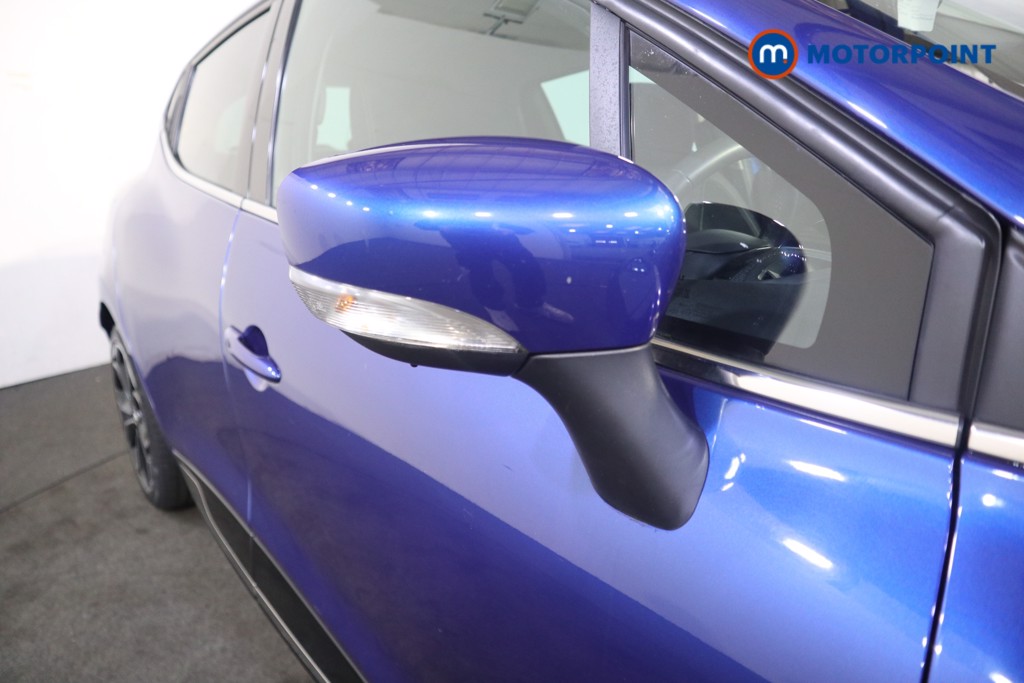 Renault Clio Iconic Manual Petrol Hatchback - Stock Number (1579301) - 21st supplementary image
