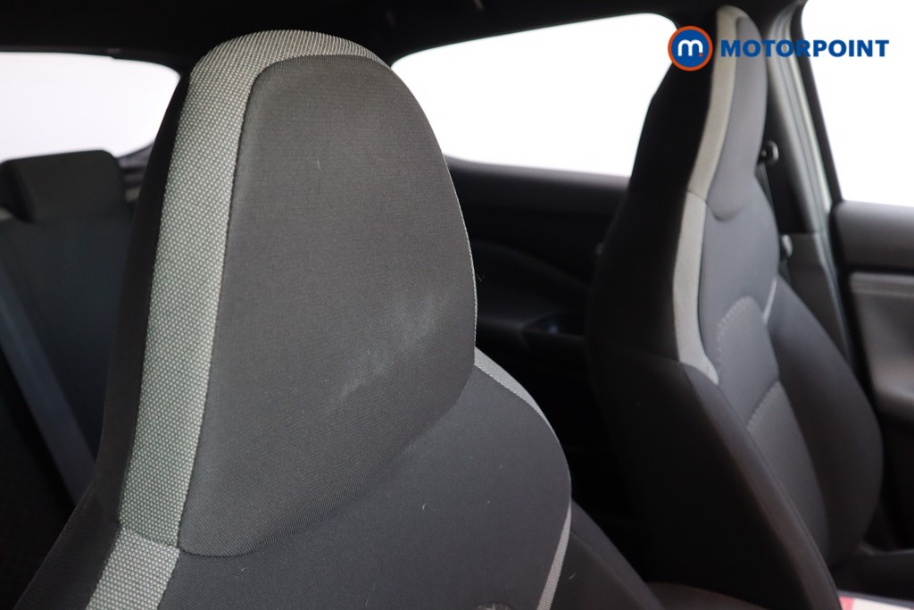 Nissan Juke N-Connecta Automatic Petrol SUV - Stock Number (1579399) - 12th supplementary image