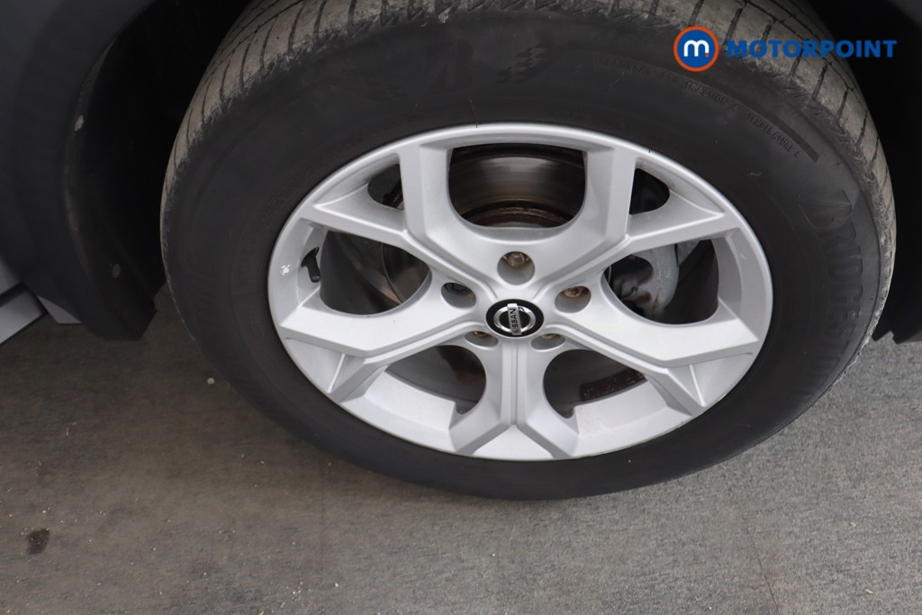 Nissan Juke N-Connecta Automatic Petrol SUV - Stock Number (1579399) - 26th supplementary image