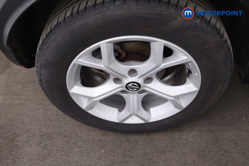 Nissan Juke N-Connecta Automatic Petrol SUV - Stock Number (1579399) - 27th supplementary image