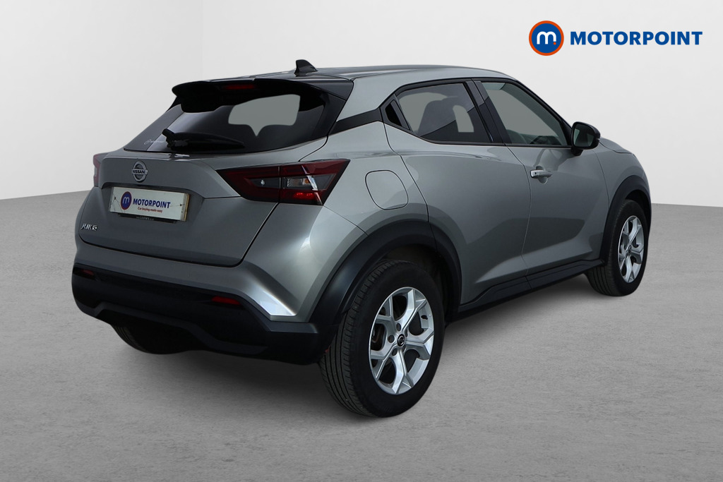 Nissan Juke N-Connecta Automatic Petrol SUV - Stock Number (1579399) - Drivers side rear corner