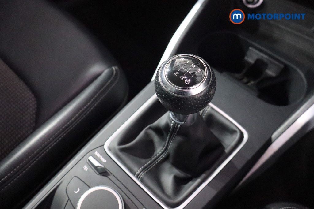 Audi Q2 S Line Manual Petrol SUV - Stock Number (1579527) - 14th supplementary image