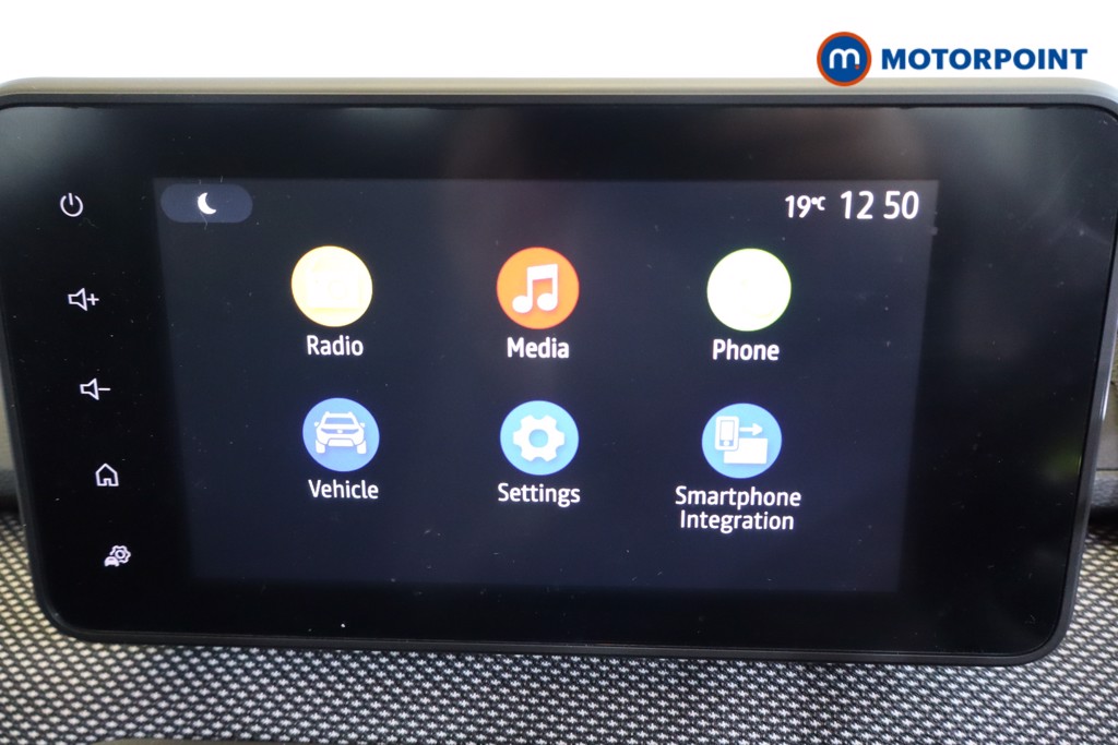 Dacia Sandero Comfort Manual Petrol Hatchback - Stock Number (1579539) - 4th supplementary image