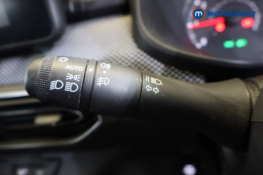 Dacia Sandero Comfort Manual Petrol Hatchback - Stock Number (1579539) - 16th supplementary image