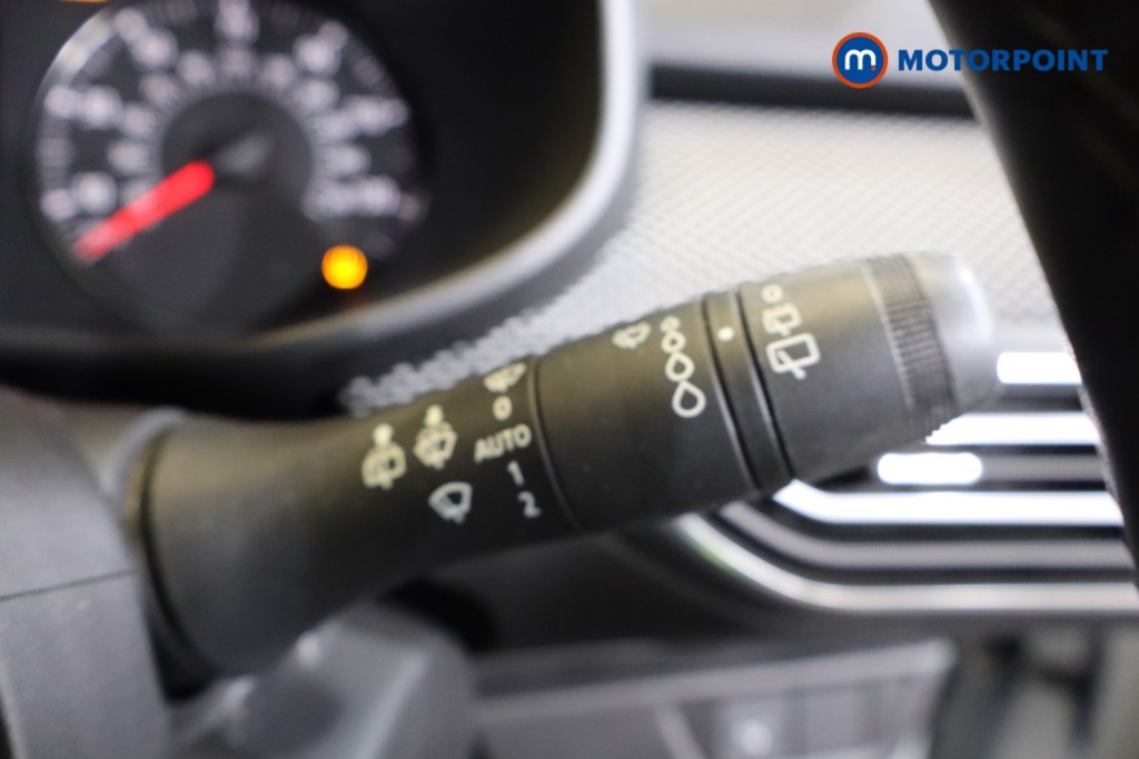 Dacia Sandero Comfort Manual Petrol Hatchback - Stock Number (1579539) - 17th supplementary image