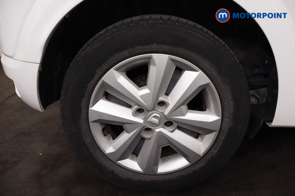 Dacia Sandero Comfort Manual Petrol Hatchback - Stock Number (1579539) - 26th supplementary image