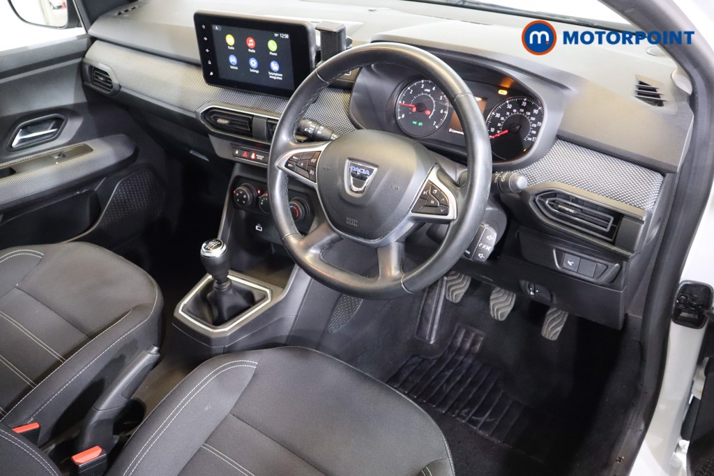Dacia Sandero Comfort Manual Petrol Hatchback - Stock Number (1579539) - 1st supplementary image
