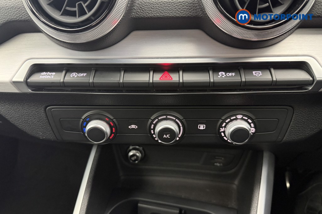 Audi Q2 S Line Manual Petrol SUV - Stock Number (1579559) - 19th supplementary image