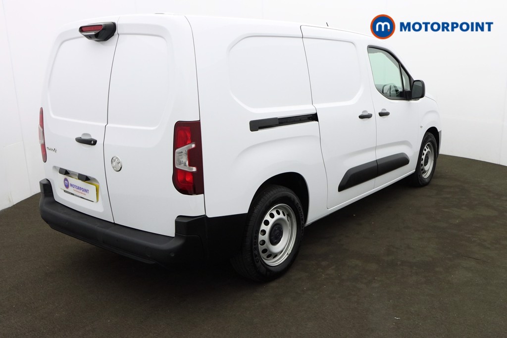 Vauxhall Combo Cargo Dynamic Automatic Electric Panel Van - Stock Number (1579594) - Drivers side rear corner
