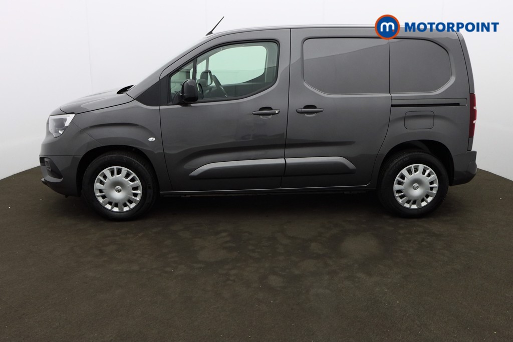 Vauxhall Combo Cargo PRO Automatic Electric Panel Van - Stock Number (1579602) - Passenger side